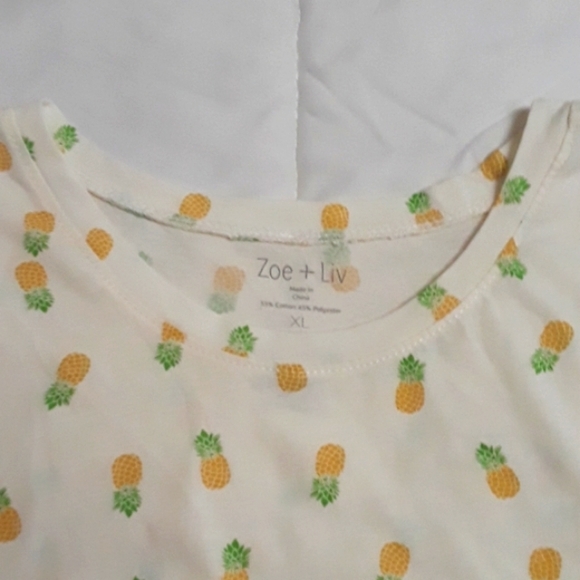 Zoe & Liv Sz XL Pineapple Print Shorts Sleeve Tee Shirt - Picture 6 of 7